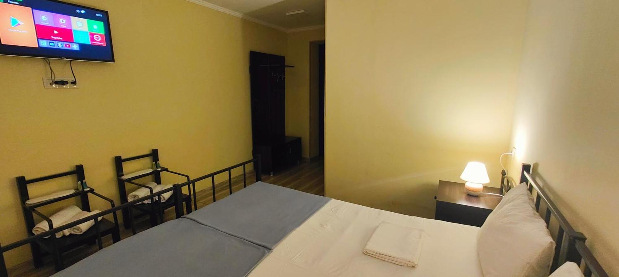 Light Hotel Tbilisi Esterno foto